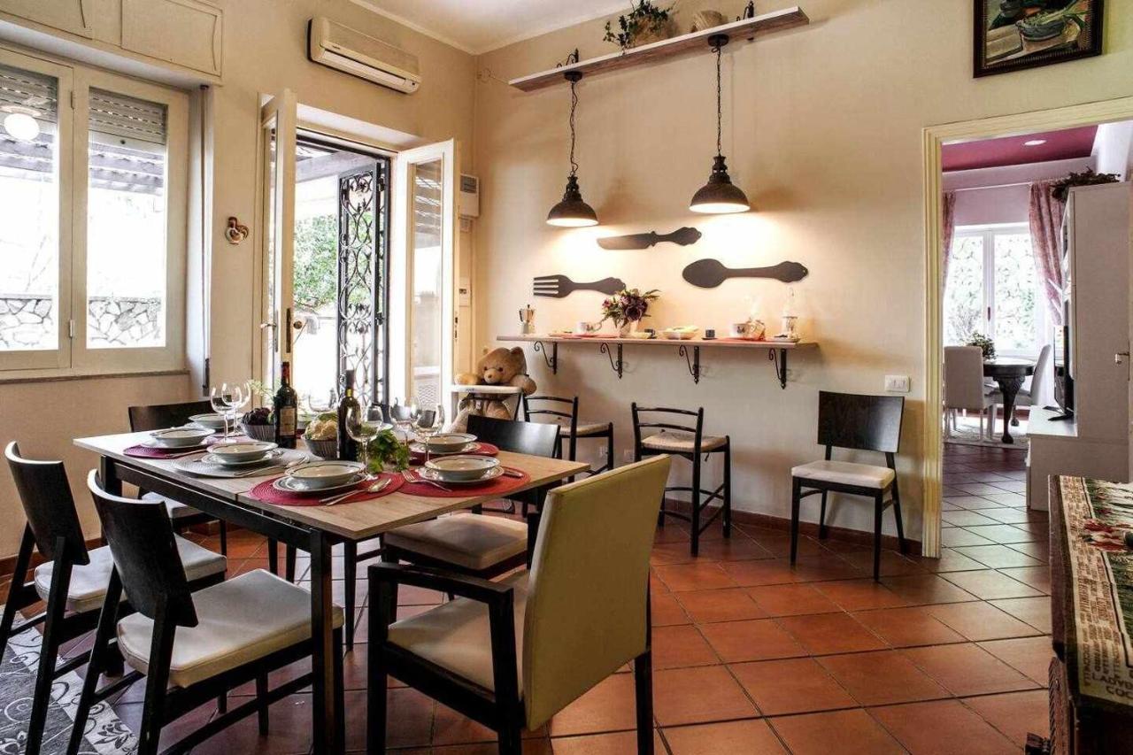 Elegante Villa Lu Centro Citta Con Parcheggio Cagliari Exterior foto
