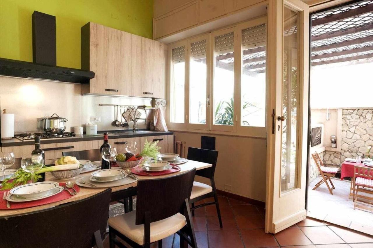 Elegante Villa Lu Centro Citta Con Parcheggio Cagliari Exterior foto